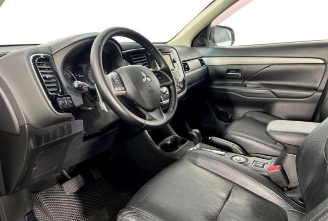 Mitsubishi Outlander III с пробегом 2012 года, цена 975 000 рублей, 253003 км, внедорожник, Автокод Объявления