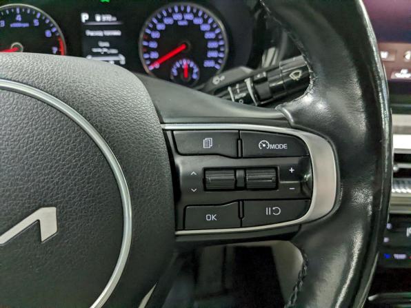 Kia K5 III с пробегом 2022 года, цена 2 740 000 рублей, 91013 км, седан, Автокод Объявления
