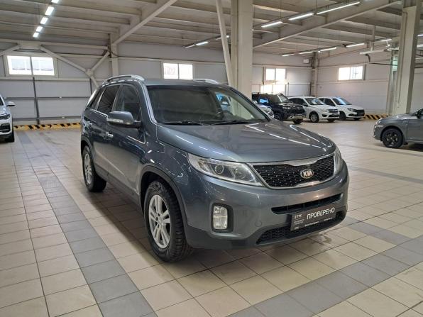Kia Sorento II Рестайлинг с пробегом 2012 года, цена 1 600 000 рублей, 220671 км, внедорожник, Автокод Объявления