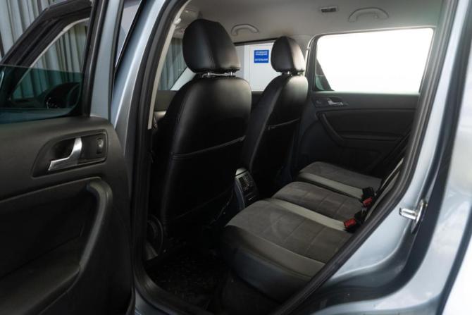 Skoda Yeti I с пробегом 2013 года, цена 799 000 рублей, 227277 км, внедорожник, Автокод Объявления