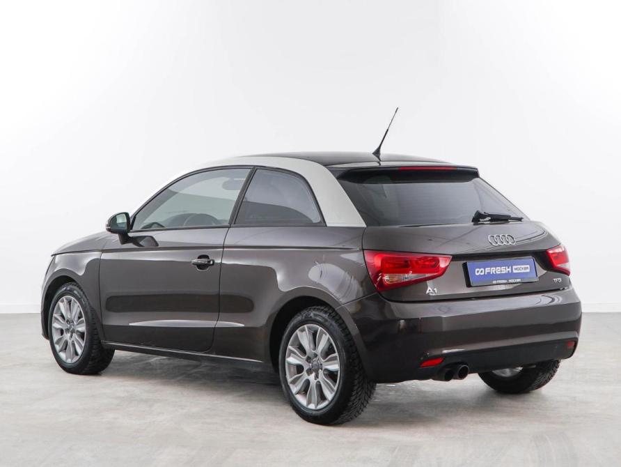 Audi A1 I (8X) Москва  - изображение 2