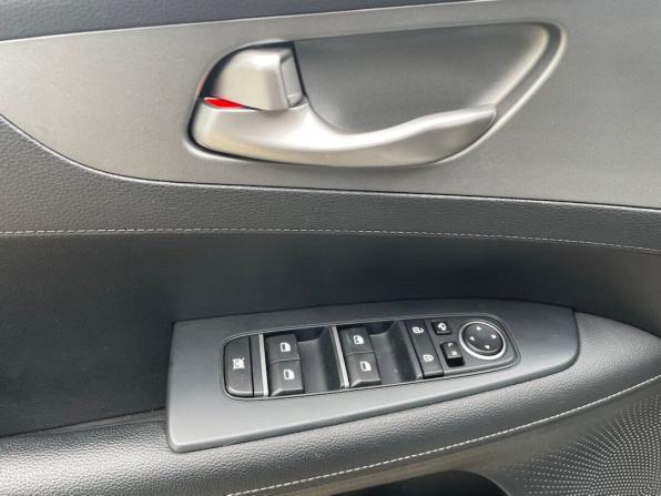 Kia K3 II с пробегом 2019 года, цена 1 899 900 рублей, 41991 км, седан, Автокод Объявления