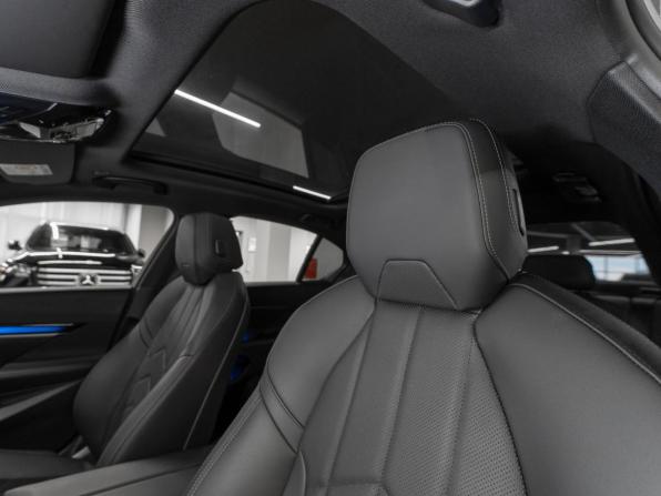 BMW 5 серии VIII (G60/G61/G68) с пробегом 2025 года, цена 6 800 000 рублей, 17134 км, седан, Автокод Объявления