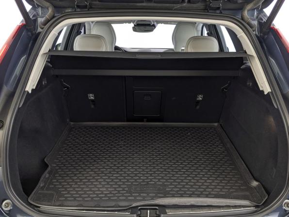 Volvo XC60 II с пробегом 2020 года, цена 3 900 000 рублей, 80596 км, внедорожник, Автокод Объявления