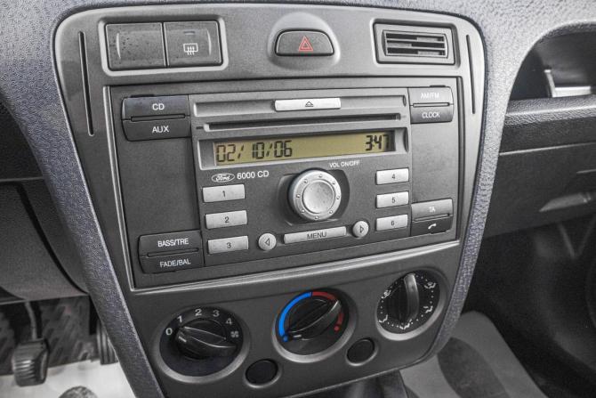 Ford Fusion I Рестайлинг с пробегом 2006 года, цена 499 000 рублей, 180000 км, хэтчбек, Автокод Объявления