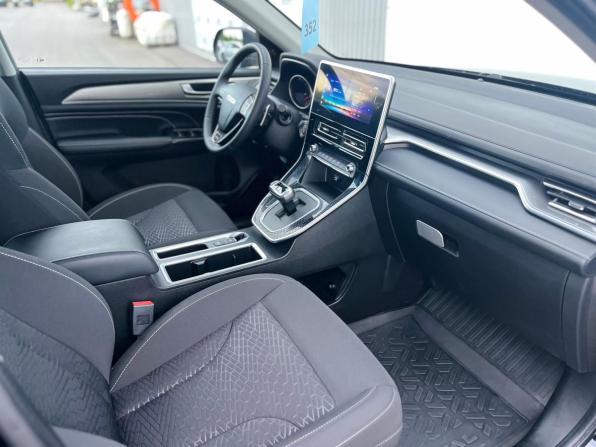 Haval M6 II с пробегом 2024 года, цена 1 920 000 рублей, 20700 км, внедорожник, Автокод Объявления