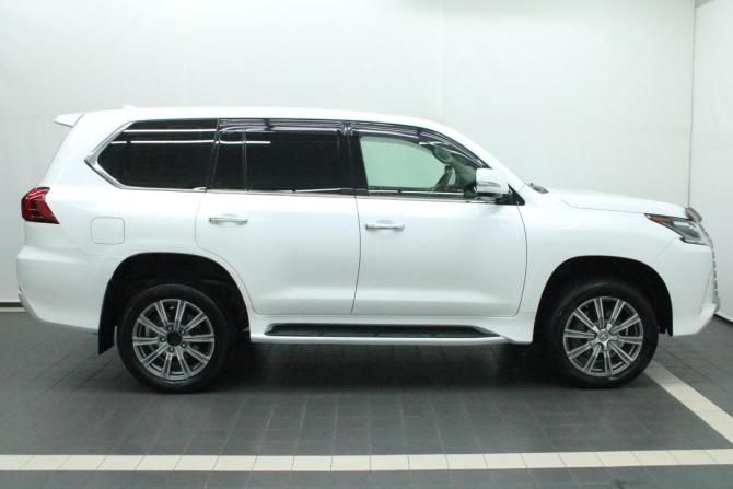 Lexus LX III Рестайлинг 2 с пробегом 2017 года, цена 6 499 000 рублей, 195065 км, внедорожник, Автокод Объявления