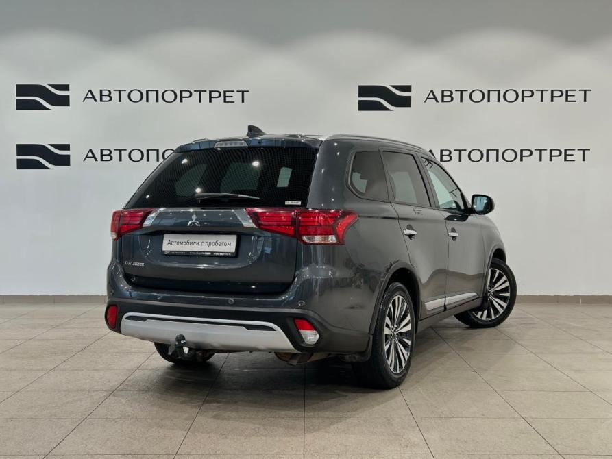 Mitsubishi Outlander III Рестайлинг 3 Санкт-Петербург  - изображение 7