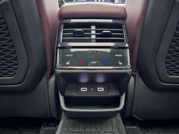 Geely Monjaro I с пробегом 2023 года, цена 2 895 000 рублей, 78000 км, внедорожник, Автокод Объявления