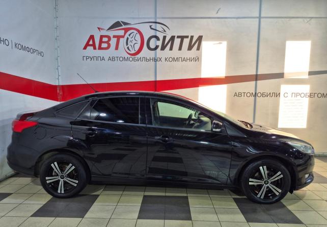 Ford Focus III Рестайлинг с пробегом 2016 года, цена 984 000 рублей, 182000 км, седан, Автокод Объявления