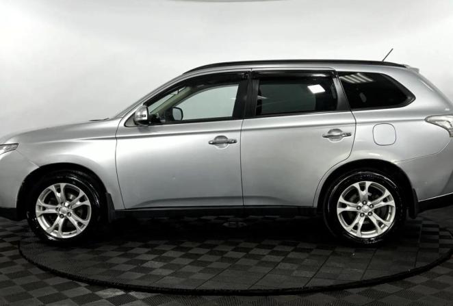Mitsubishi Outlander II Рестайлинг с пробегом 2012 года, цена 1 380 000 рублей, 147399 км, внедорожник, Автокод Объявления