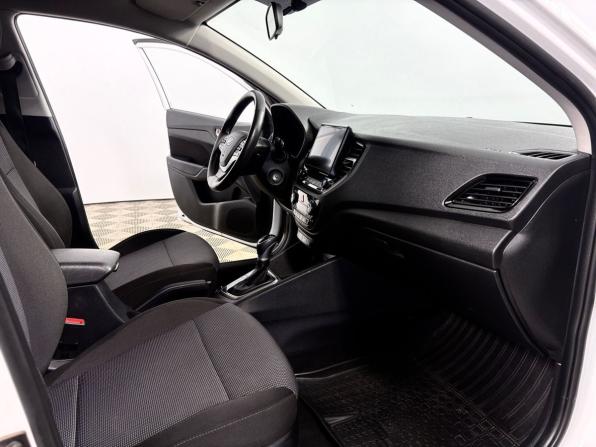 Hyundai Solaris II Рестайлинг с пробегом 2021 года, цена 1 730 000 рублей, 85552 км, седан, Автокод Объявления