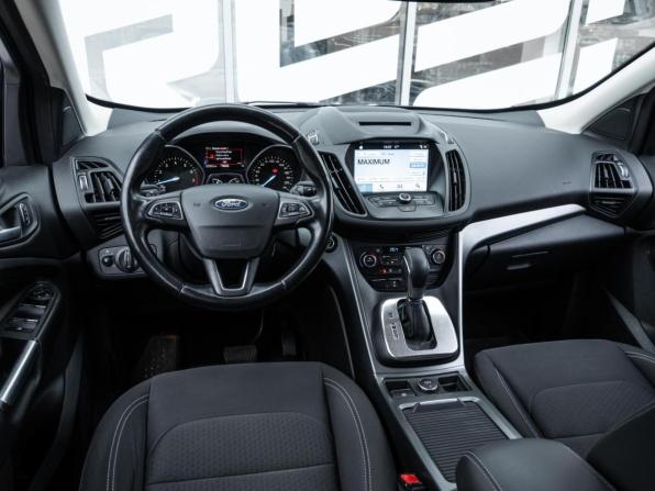 Ford Kuga II Рестайлинг с пробегом 2017 года, цена 1 639 000 рублей, 127812 км, внедорожник, Автокод Объявления