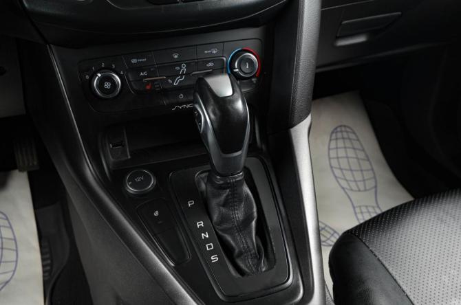 Ford Focus III Рестайлинг с пробегом 2018 года, цена 1 369 000 рублей, 154000 км, хэтчбек, Автокод Объявления