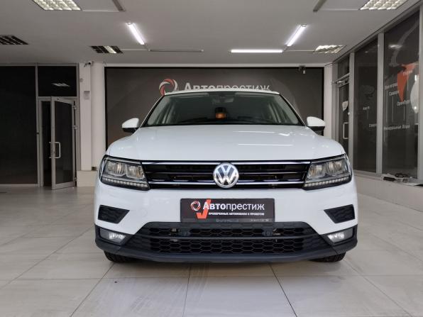 Volkswagen Tiguan II с пробегом 2018 года, цена 2 400 000 рублей, 159467 км, внедорожник, Автокод Объявления