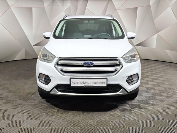 Ford Kuga II Рестайлинг с пробегом 2017 года, цена 1 993 000 рублей, 40990 км, внедорожник, Автокод Объявления