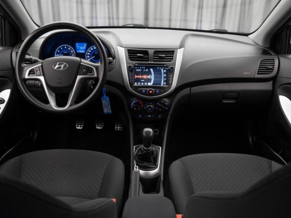 Hyundai Solaris I с пробегом 2013 года, цена 690 000 рублей, 159062 км, хэтчбек, Автокод Объявления