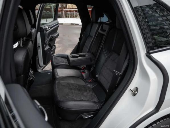 Porsche Cayenne II Рестайлинг (958) с пробегом 2018 года, цена 5 590 000 рублей, 122300 км, внедорожник, Автокод Объявления