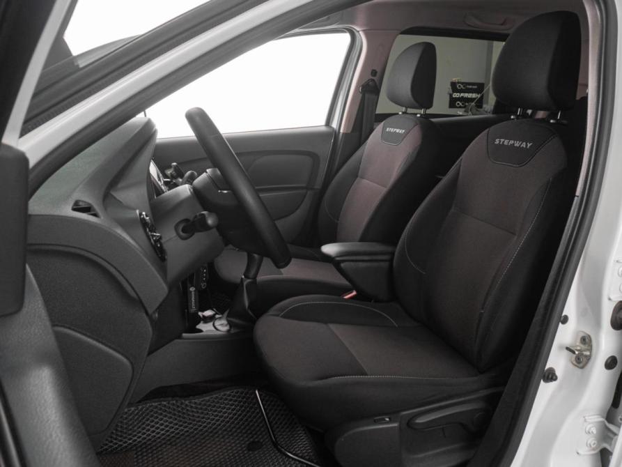 Renault Logan II Рестайлинг Тюмень  - изображение 13