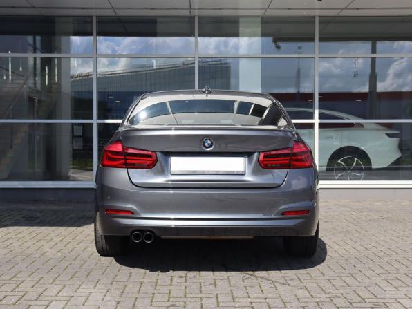 BMW 3 серии VI (F3x) Рестайлинг с пробегом 2018 года, цена 2 990 000 рублей, 67185 км, седан, Автокод Объявления