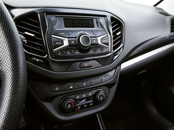 Lada (ВАЗ) Vesta I с пробегом 2021 года, цена 950 000 рублей, 86278 км, седан, Автокод Объявления