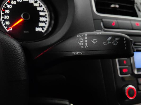 Volkswagen Polo V с пробегом 2012 года, цена 589 000 рублей, 178000 км, седан, Автокод Объявления