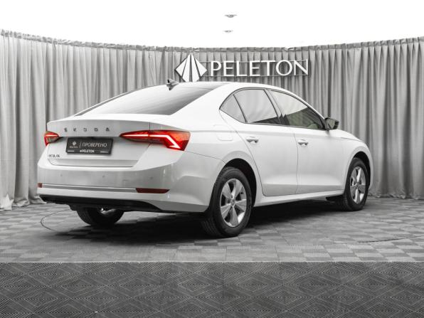 Skoda Octavia IV (A8) с пробегом 2020 года, цена 2 540 000 рублей, 67598 км, лифтбек, Автокод Объявления
