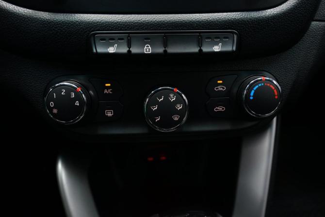 Kia Ceed II с пробегом 2013 года, цена 1 190 000 рублей, 227605 км, хэтчбек, Автокод Объявления
