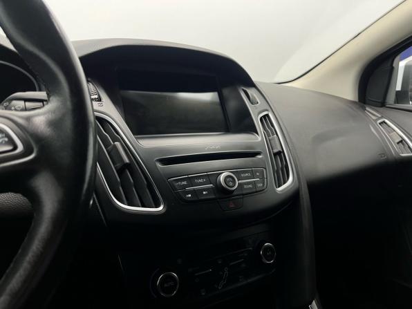 Ford Focus III Рестайлинг с пробегом 2017 года, цена 1 149 000 рублей, 112000 км, хэтчбек, Автокод Объявления