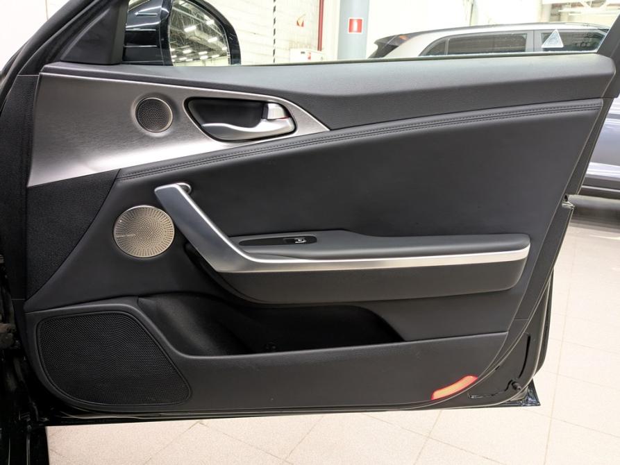 Kia Stinger I Москва  - изображение 15