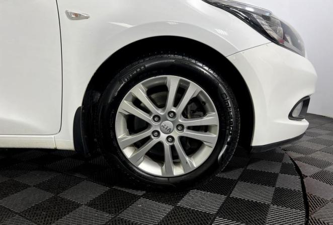 Kia Ceed II с пробегом 2014 года, цена 1 055 000 рублей, 228609 км, хэтчбек, Автокод Объявления