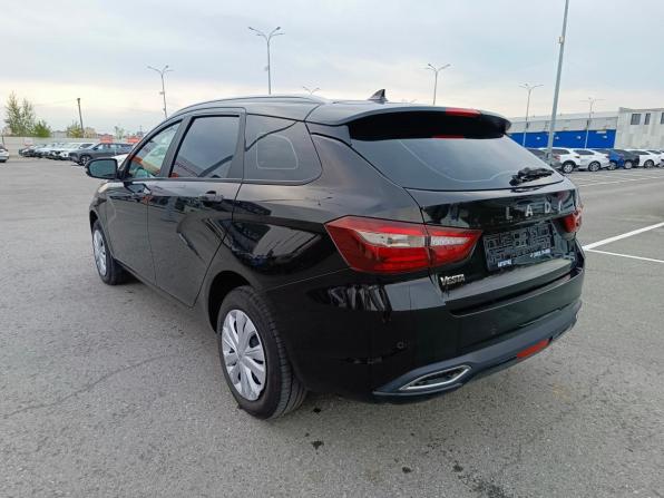 Lada (ВАЗ) Vesta I Рестайлинг (NG) с пробегом 2024 года, цена 1 289 995 рублей, 66830 км, универсал, Автокод Объявления