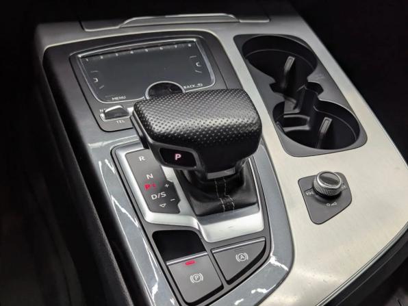 Audi Q7 II (4M) с пробегом 2015 года, цена 2 949 000 рублей, 203610 км, внедорожник, Автокод Объявления