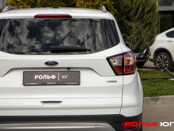 Ford Kuga II Рестайлинг с пробегом 2017 года, цена 1 548 000 рублей, 141518 км, внедорожник, Автокод Объявления