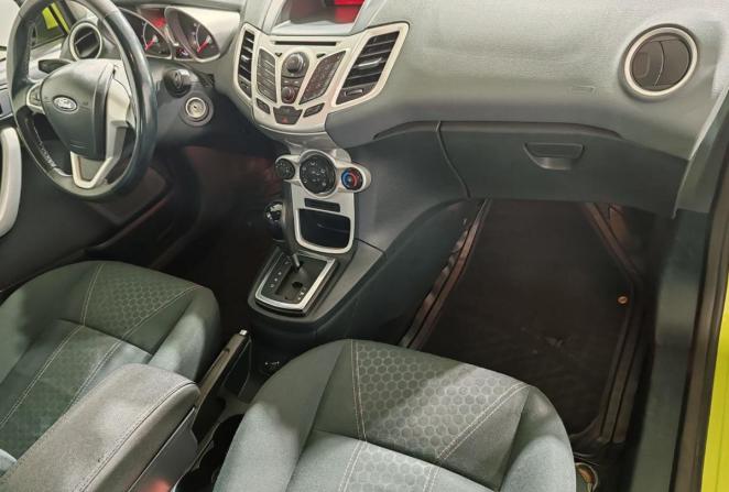 Ford Fiesta Mk6 с пробегом 2011 года, цена 700 000 рублей, 161158 км, хэтчбек, Автокод Объявления