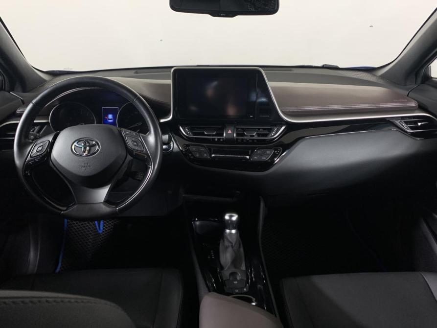 Toyota C-HR I Москва  - изображение 12
