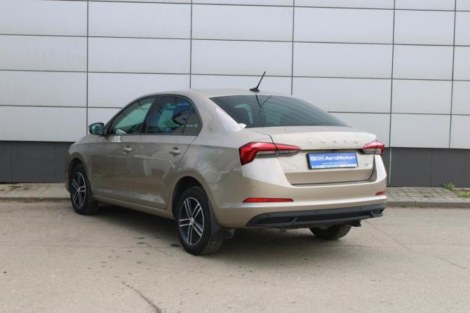 Skoda Rapid II с пробегом 2020 года, цена 1 625 000 рублей, 69130 км, лифтбек, Автокод Объявления