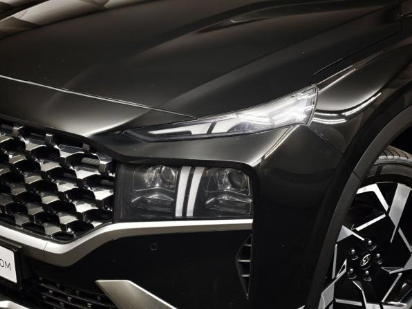 Hyundai Santa Fe IV Рестайлинг с пробегом 2022 года, цена 3 495 000 рублей, 137865 км, внедорожник, Автокод Объявления