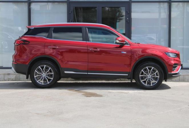 Geely Atlas Pro с пробегом 2023 года, цена 1 980 000 рублей, 40401 км, внедорожник, Автокод Объявления
