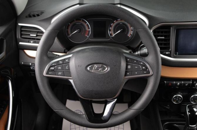 Lada (ВАЗ) Vesta I Рестайлинг (NG) с пробегом 2024 года, цена 1 650 000 рублей, 16282 км, седан, Автокод Объявления