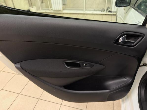 Peugeot 308 I Рестайлинг с пробегом 2011 года, цена 569 000 рублей, 269000 км, хэтчбек, Автокод Объявления