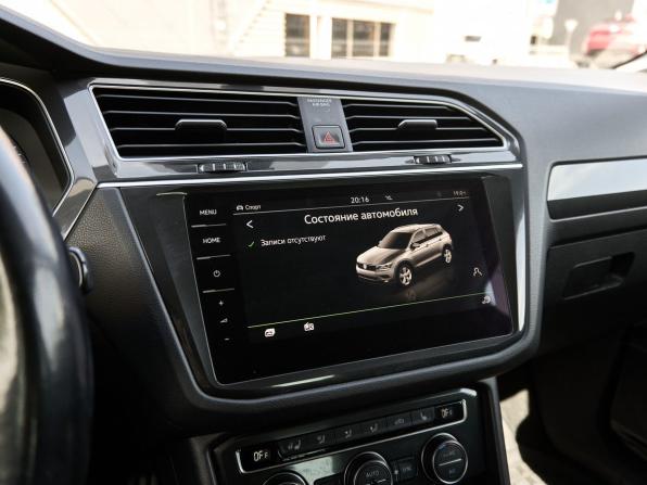 Volkswagen Tiguan II с пробегом 2017 года, цена 3 050 000 рублей, 117777 км, внедорожник, Автокод Объявления