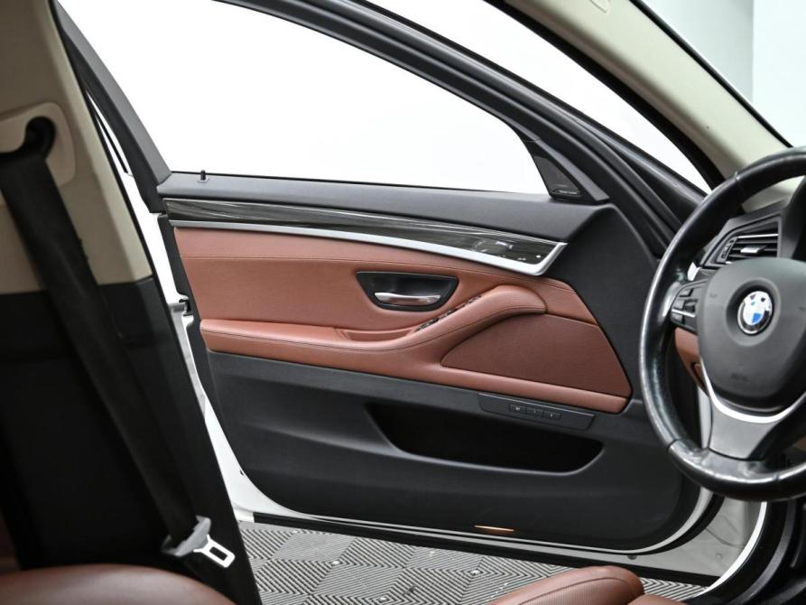 BMW 5 серии VI (F10/F11/F07) Рестайлинг Москва  - изображение 13