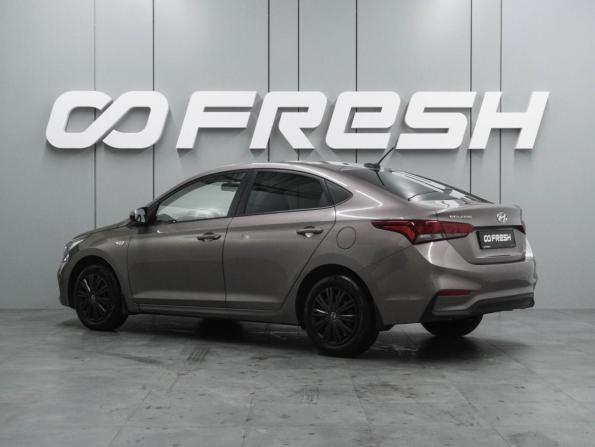 Hyundai Solaris II с пробегом 2018 года, цена 1 299 000 рублей, 144031 км, седан, Автокод Объявления