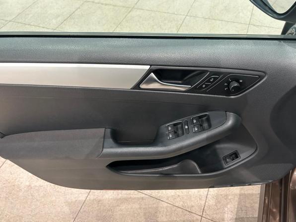 Volkswagen Jetta VI с пробегом 2011 года, цена 769 000 рублей, 202438 км, седан, Автокод Объявления