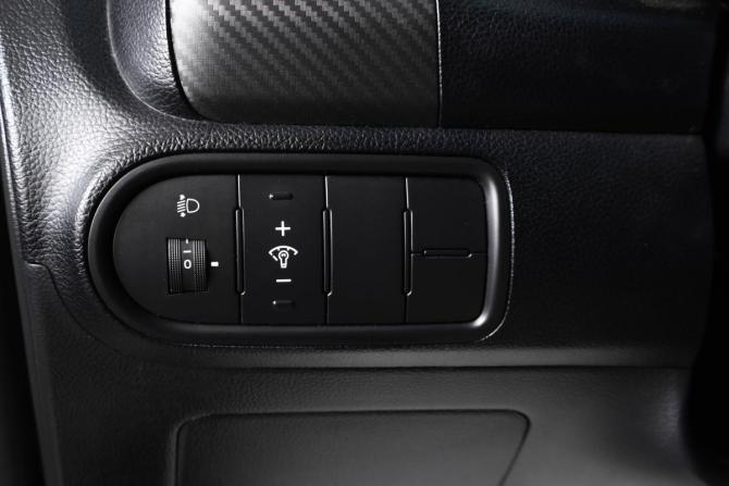 Kia Cerato III с пробегом 2013 года, цена 999 000 рублей, 192000 км, седан, Автокод Объявления