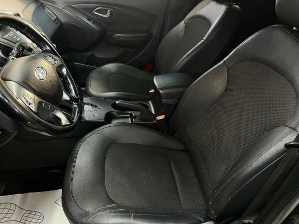 Hyundai ix35 I Рестайлинг с пробегом 2014 года, цена 1 339 906 рублей, 253675 км, внедорожник, Автокод Объявления
