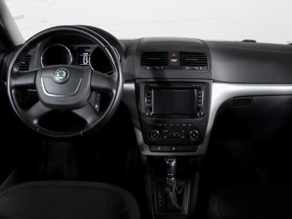 Skoda Yeti I с пробегом 2013 года, цена 1 450 000 рублей, 64126 км, внедорожник, Автокод Объявления