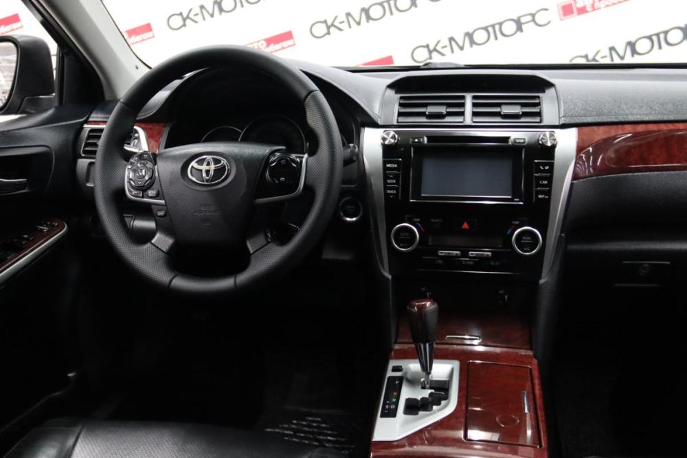 Toyota Camry VII (XV50) Сургут  - изображение 15