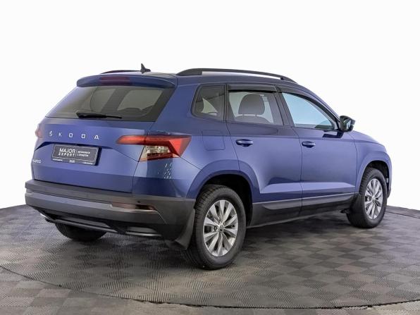 Skoda Karoq I с пробегом 2021 года, цена 2 415 000 рублей, 47430 км, внедорожник, Автокод Объявления